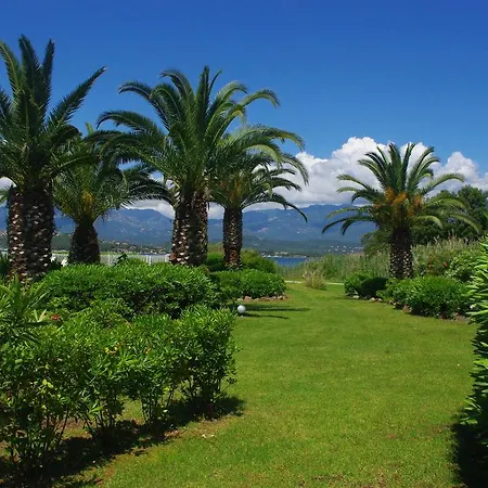 Aparthotel Le Village Marin Porto-Vecchio (Corsica)