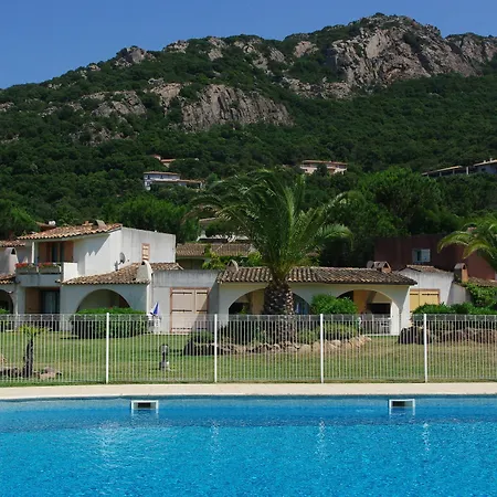 Le Village Marin מלון דירות 4*