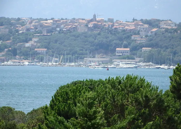 Aparthotel Le Village Marin Porto-Vecchio (Corsica)